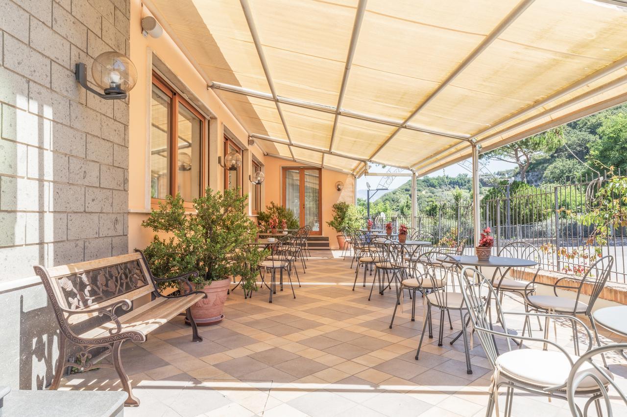 Hotel La Pergoletta Сант-Агата-суи-Дуэ-Гольфи Экстерьер фото