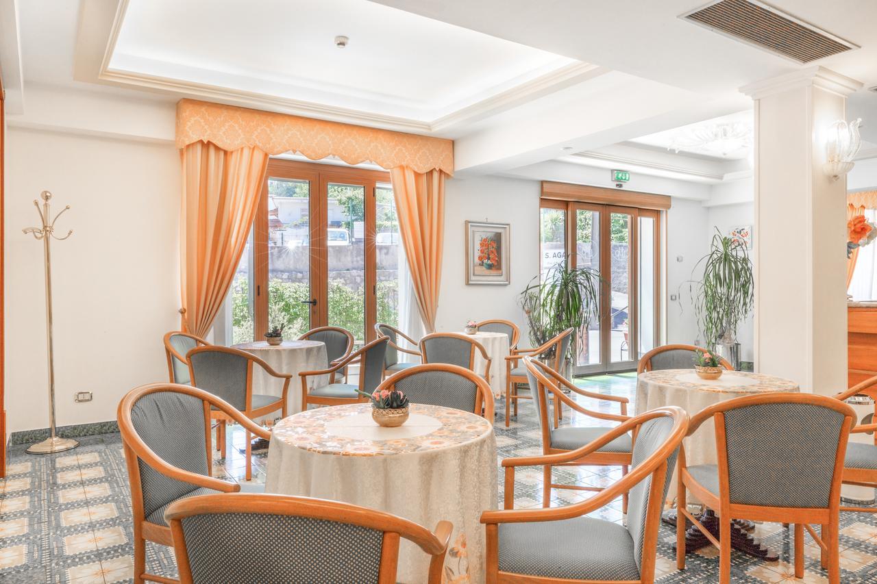 Hotel La Pergoletta Сант-Агата-суи-Дуэ-Гольфи Экстерьер фото